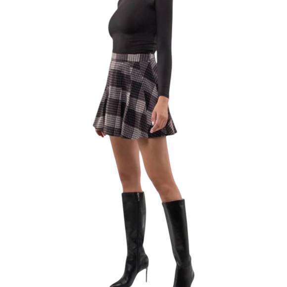 NEW THE WORKSHOP plaid pleated high waist mini skirt in mauve - Picture 2 of 3